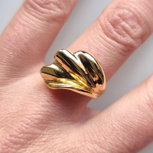 Vintage 18ct Gold Abstract Wave Ring modelled