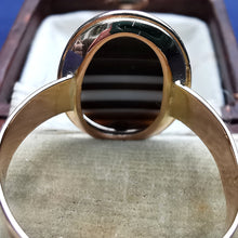 Load image into Gallery viewer, Antique 15ct Rose Gold Banded Agate Ring
