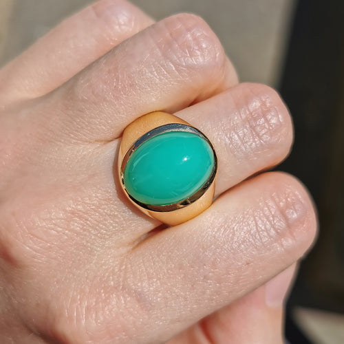 9ct Gold Cabochon Jade Ring | Hallmarked London 2010