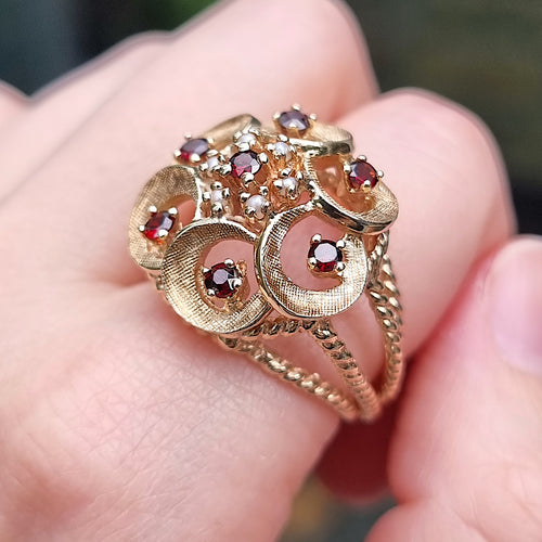 Vintage 14ct Gold Garnet & Pearl Statement Cluster Ring