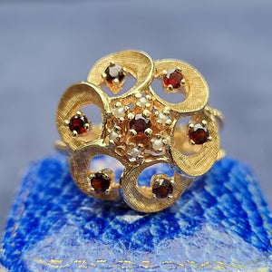 Vintage 14ct Gold Garnet & Pearl Statement Cluster Ring