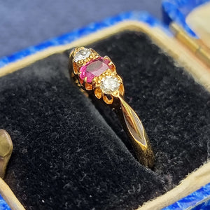 Vintage 18ct Gold Ruby & Diamond Three Stone Ring