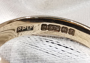 Vintage 9ct Gold Oval Signet Ring, 6.6 grams