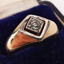 Load image into Gallery viewer, Vintage 18ct Gold Single Stone Old-Cut Diamond Ring
