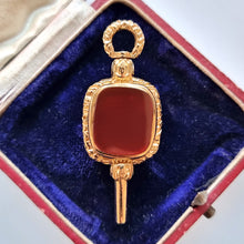 Load image into Gallery viewer, Vintage 9ct Gold Carnelian &amp; Bloodstone Watch Key Pendant in box
