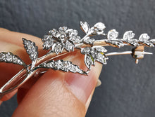 Load image into Gallery viewer, Vintage 18ct White Gold Diamond Floral Brooch
